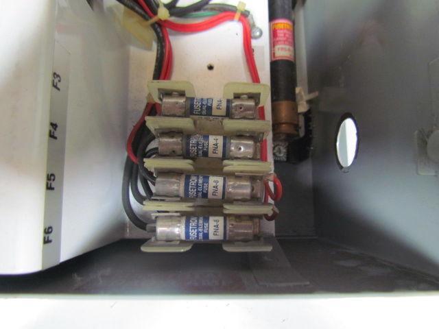 Daykin APFS-05 480V 2.1A 60Hz 1 Phase Transformer Disconnect Switch NEMA type 1