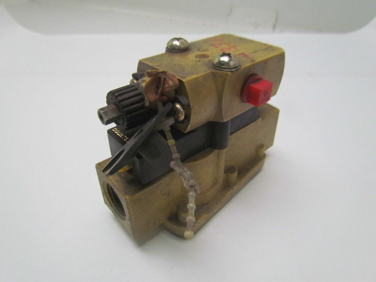 Master Pneumatic A60041 Single Point injection lubricator for air tools 1/2"NPT
