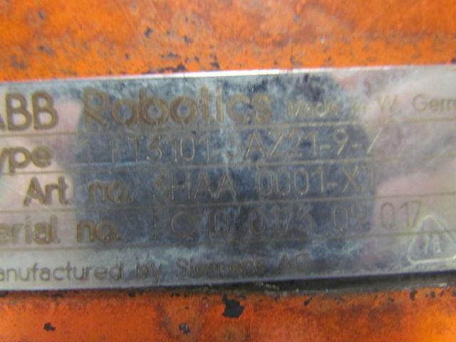 ABB Robotics/Siemens 1FT3101-5AZ21-9-Z 3HAA-0001-XJ Servo Motor w/Gearend shaft
