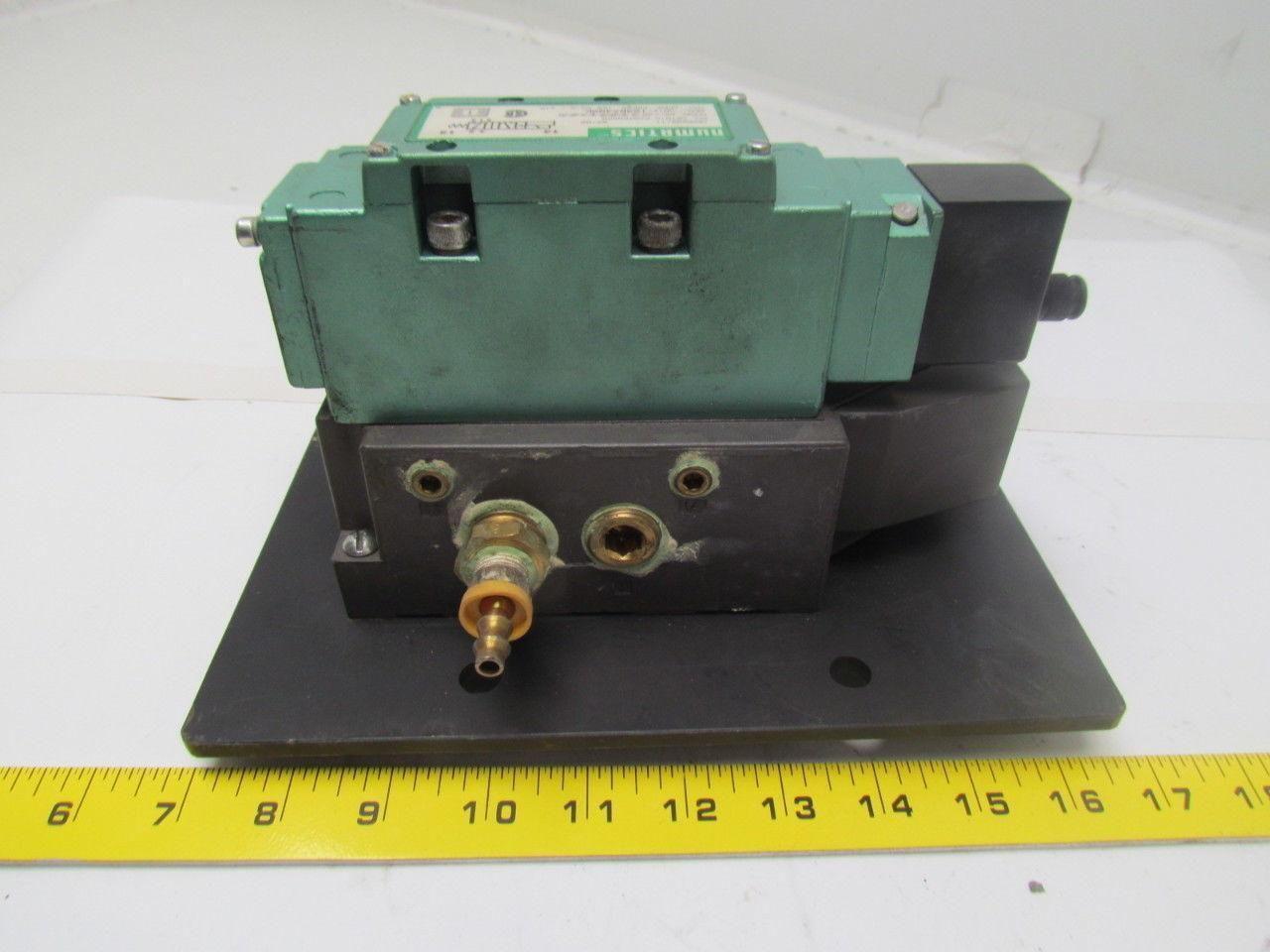 Numatics I24BA43BK/123BA400K Pneumatic solenoid air valve w/manifold 120VAC 06A
