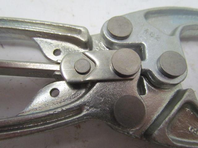 De-Sta-Co 482 Clamp squeeze action