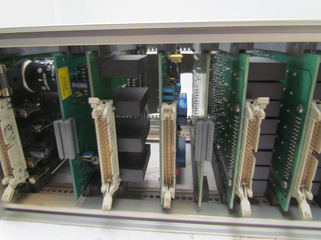 Emhart Warren MeC-022996-6 14" CPU rack w/ boards
