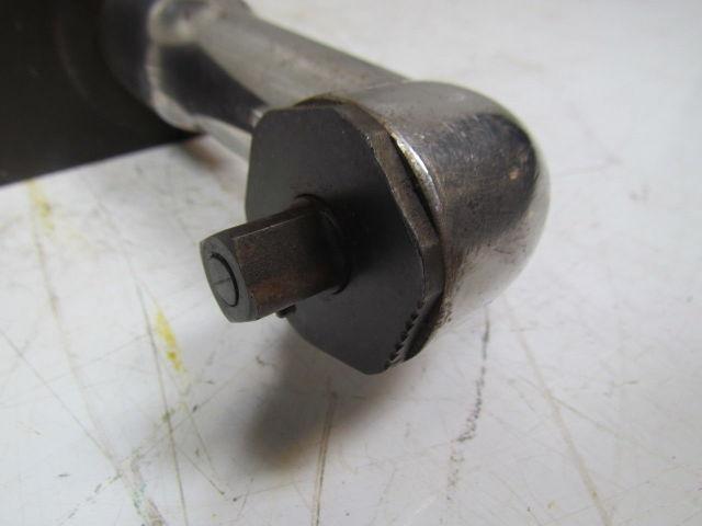 Stanley A40LRA2XXNV-4 1/2"Drive 320 RPM air pneumatic nut runner w/19 Pin Plug