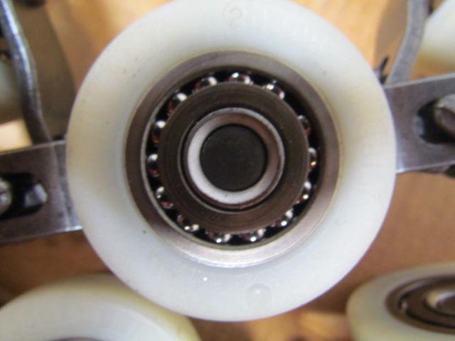 Unibilt 16' Nylon Wheel overhead conveyor chain w/3 links part# 21351 4" pitch