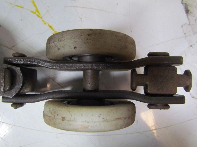 Unibilt 16' Nylon Wheel overhead conveyor chain w/3 links part# 21351 4" pitch