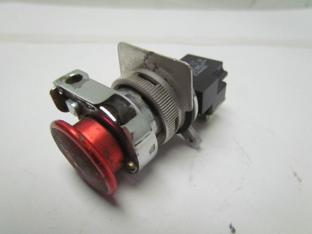 Square D Class 9001 type T metal mushroom head operator pushbutton 30mm