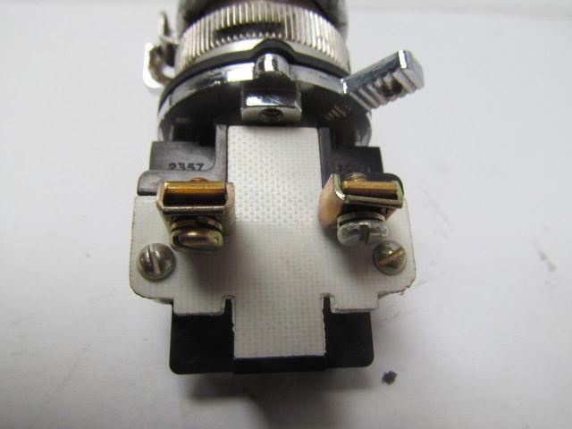 Square D Class 9001 type T metal mushroom head operator pushbutton 30mm