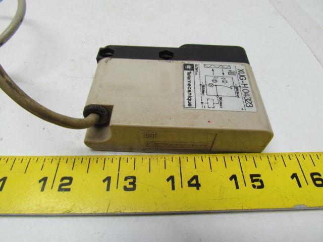 Telemecanique XUG-H04323 Photoelectric Sensor12/24V
