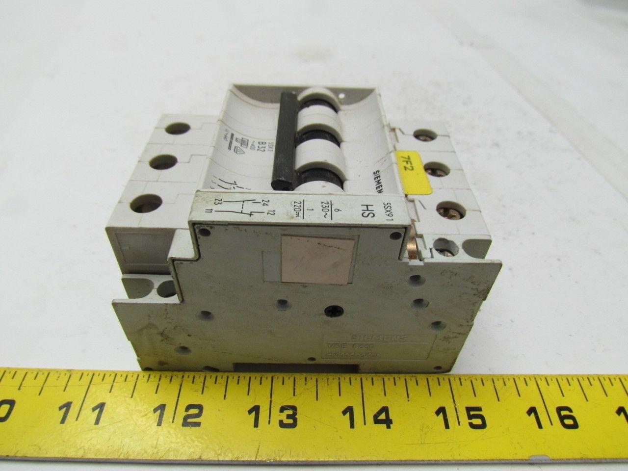 Siemens 5SX2B32 3 pole circuit breaker 480VAC w/5SX91HS 220/230V 2NO