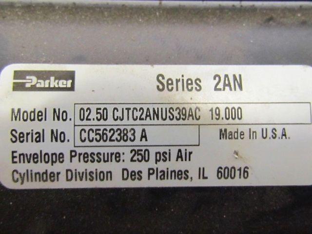 Parker 02.50 CJTC2ANUS39AC 19.000 Pneumatic Air Cylinder 2 1/2"Bore 19"Stroke