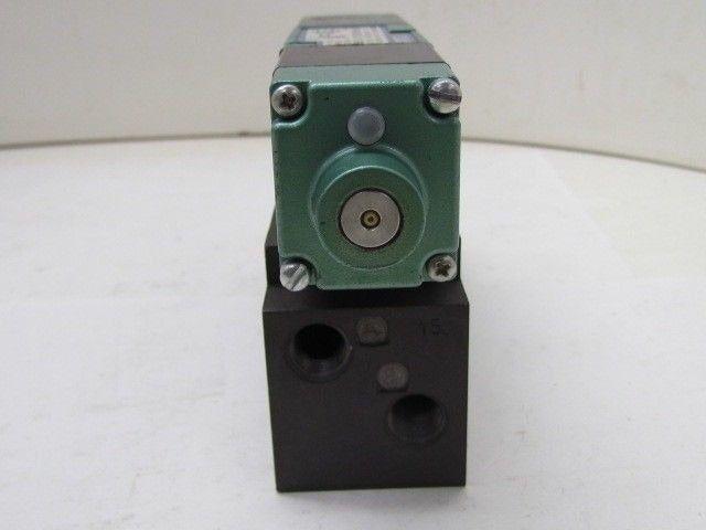 Numatics 072SS415K015W30 120v Pneumatic Solenoid Valve NEW