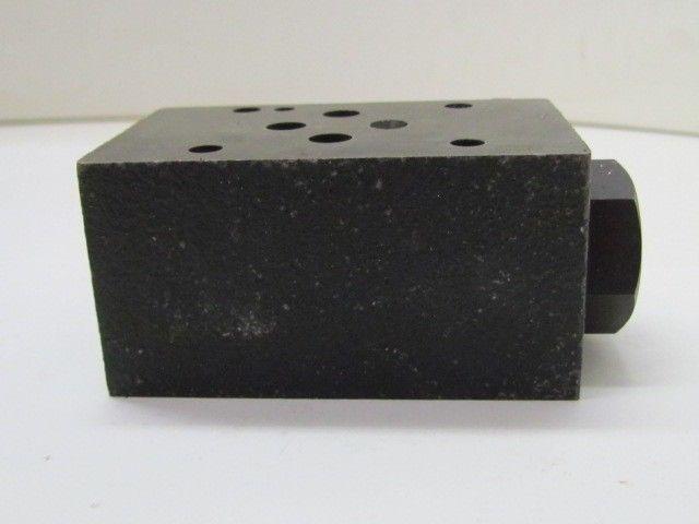 Vickers DGMDC 3 Y PK 41 Hydraulic Check Valve NEW