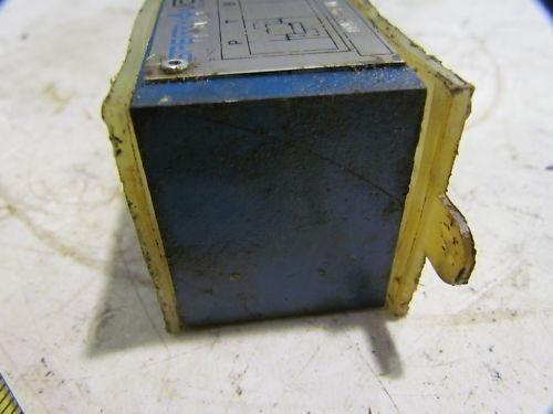 Sperry Vickers DGMC 3 PT BW 30
