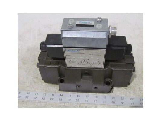 Double A QF-5M-FF-10A3 Pilot QF-06-0P-10F2 Base Hydraulic Valve 120V Coil