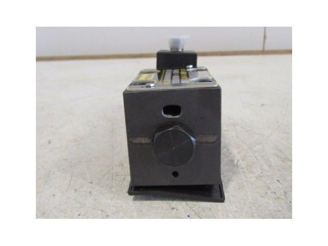 Parker D1VW020HNJDLMJ5-82 Hydraulic Valve