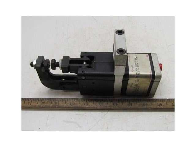 Norgren GL Series Pneumatic Gripper GL500 J12 M6 3 U X5PT5 NEW
