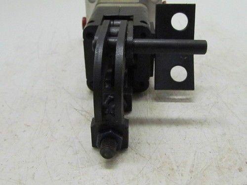 Norgren Grip-Lok GL Series Pneumatic Gripper GL400 J12 M5 U PSOC 2 12 NEW