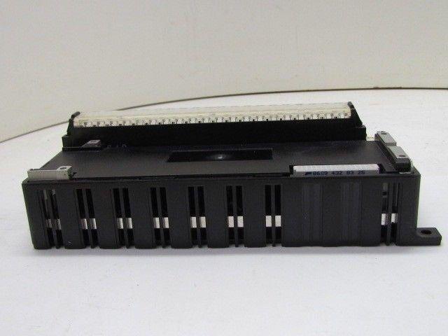 Schneider TBXDMS16C222 Telemecanique Square D TBX7 SOC. 8I+8OS 2A WFD