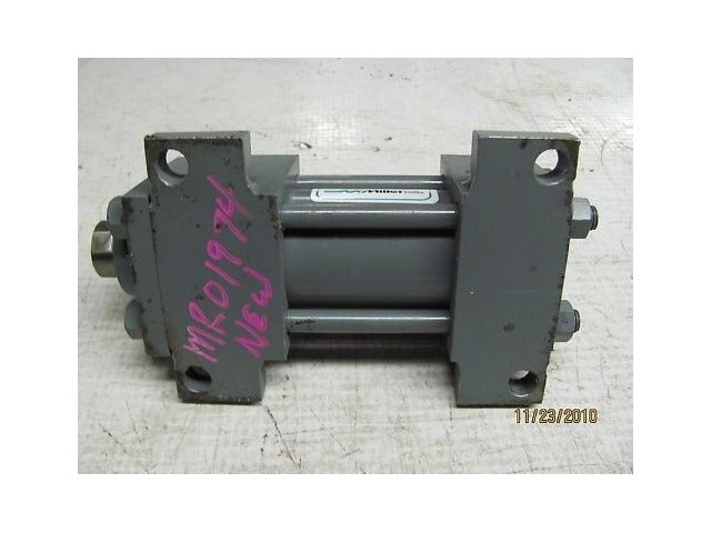 Miller Cycinder HV72R4B 1 1/2" Bore 1" Stroke 5000 PSI