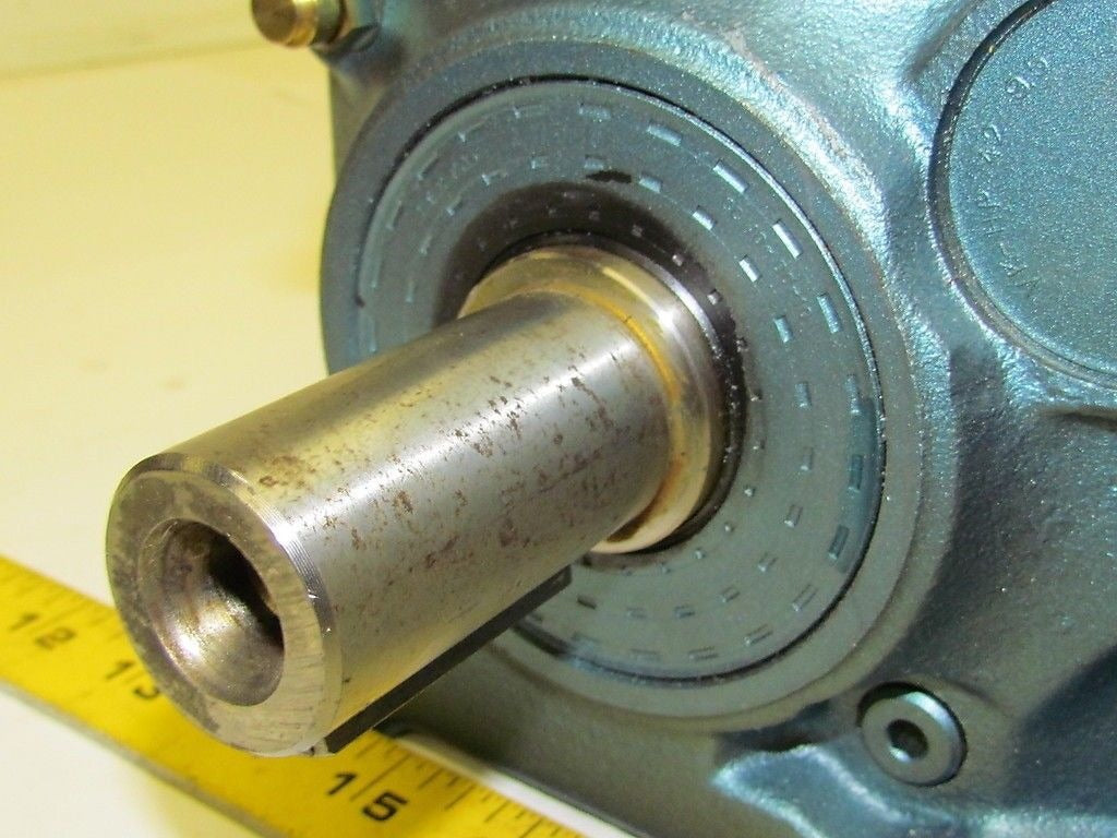 Sew-Eurodrive K47MT80N8BM61HFTHVR 850183799.06.06.001 75.20to1 Gear Reducer12rpm