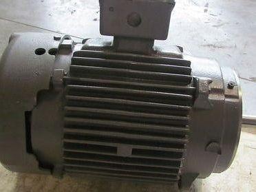 Lincoln CCF6P3UCN64 3HP 1170rpm 460V TEFC 215UC Frame Electric Motor