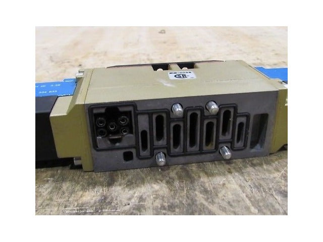 Ross W6577A2401 24 vdc Solenoid Valve NIB