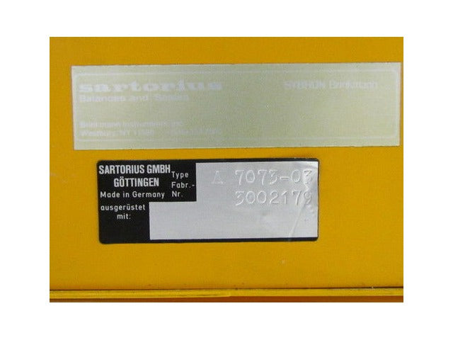 Sartorius A-7073 -03 3002179 1265 MP3 3012119 120v 400,000g Scale