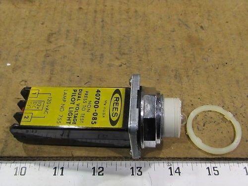 Rees 40700-085 40700085 Dual Voltage non press to test Pilot Light NIB