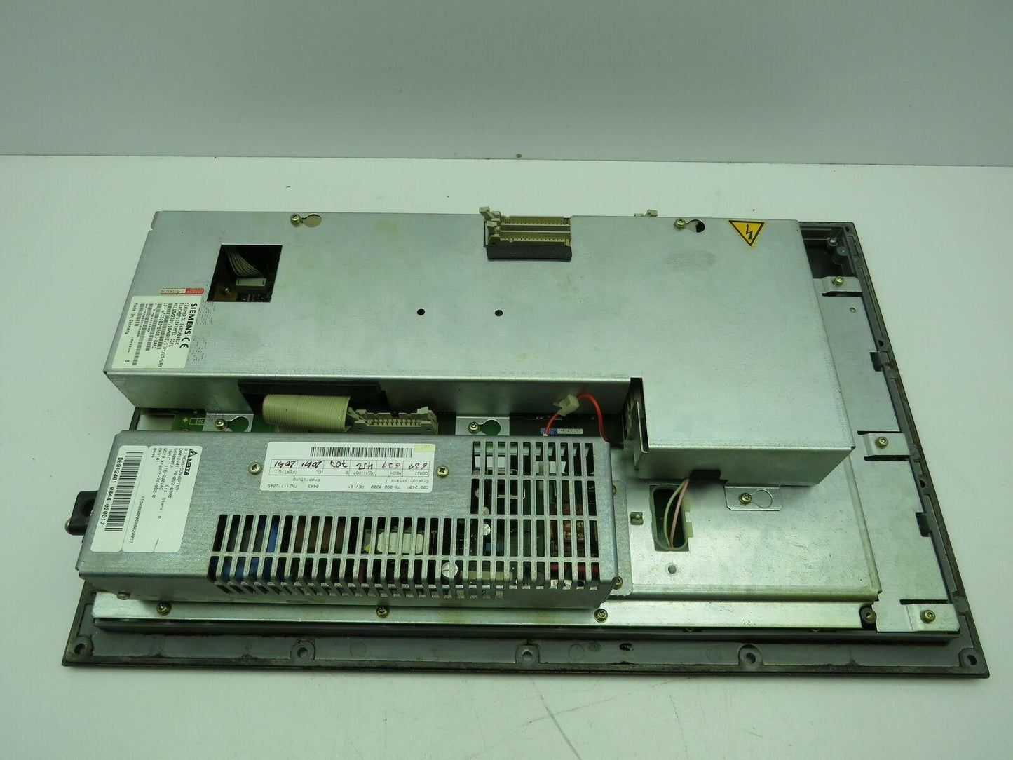 Siemens 6FC5103-0AB03-0AA3 Sinumerik 840C/840CE Operator Panel 115/230V