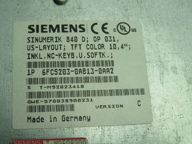 Siemens 6FC5203-0AB13-0AA2 Sinumerik Operator Panel Version C