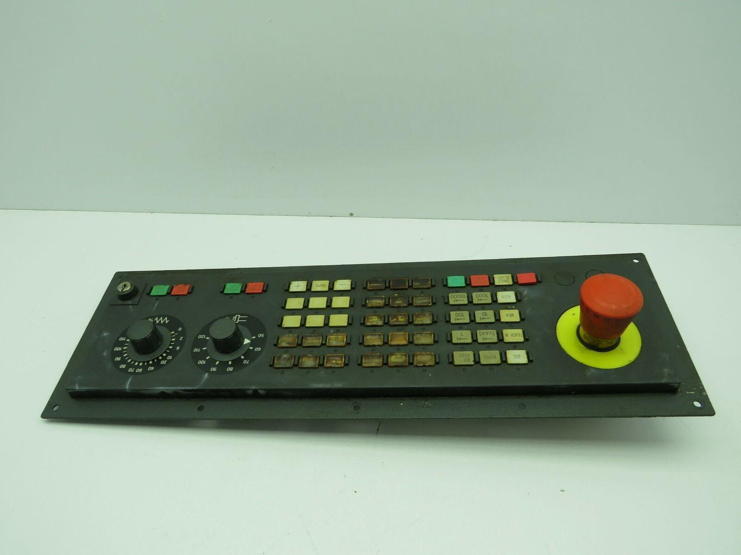 Siemens 6FC5203-0AD11-0AA0 Control Panel 480D 24VDC Version E