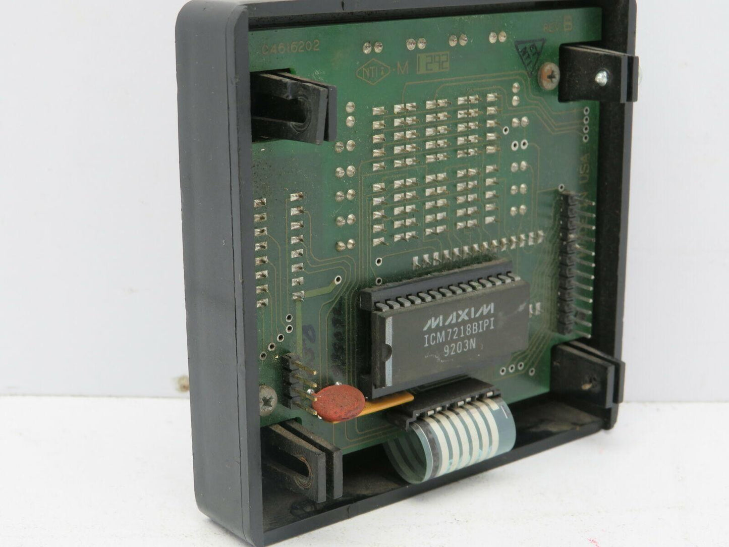 Partlow 04616202 Temperature Control Front Touch Pad Rev B 8230001