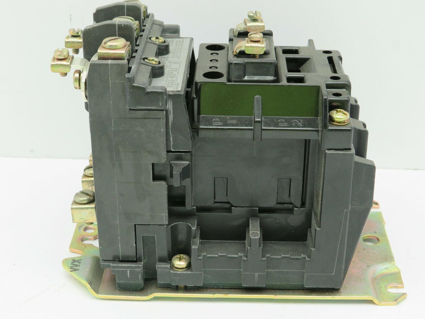 Allen Bradley 500L-B0D93/B Lighting Contactor 3 Pole 30A 120V Coil Series B