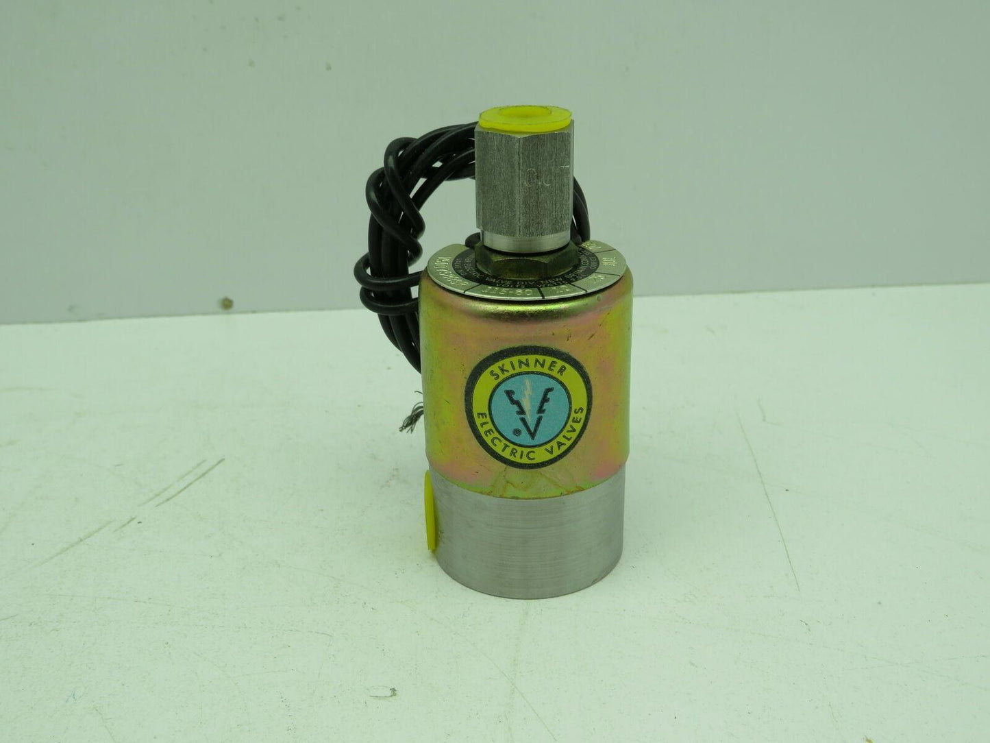 Skinner V5D17580SR Solenoid Valve V5 115V 125PSI