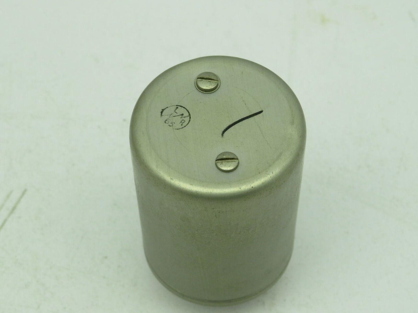 Leach 737-44S Relay 2PDT 10 Amp 8-Pin 230VAC Coil Lot of 3