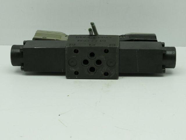 Moog HPN 676775 WE43P06C06PC0BN Directional Control Valve 24V