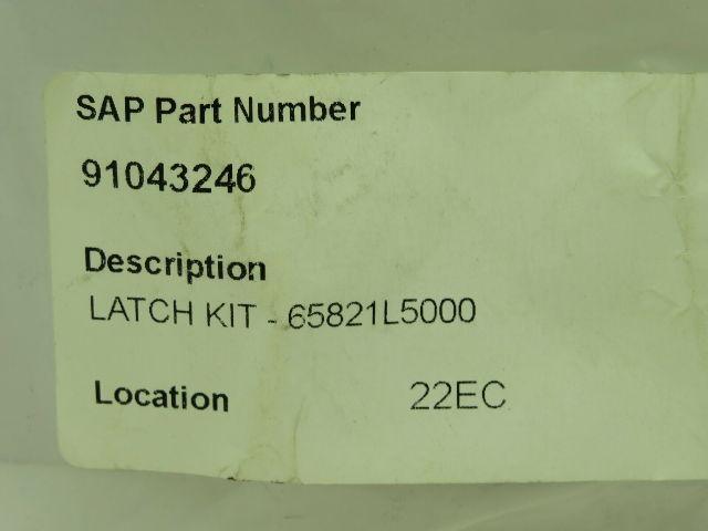 Nissan 65821L5000 Latch Lock Assy Kit Lot of 2