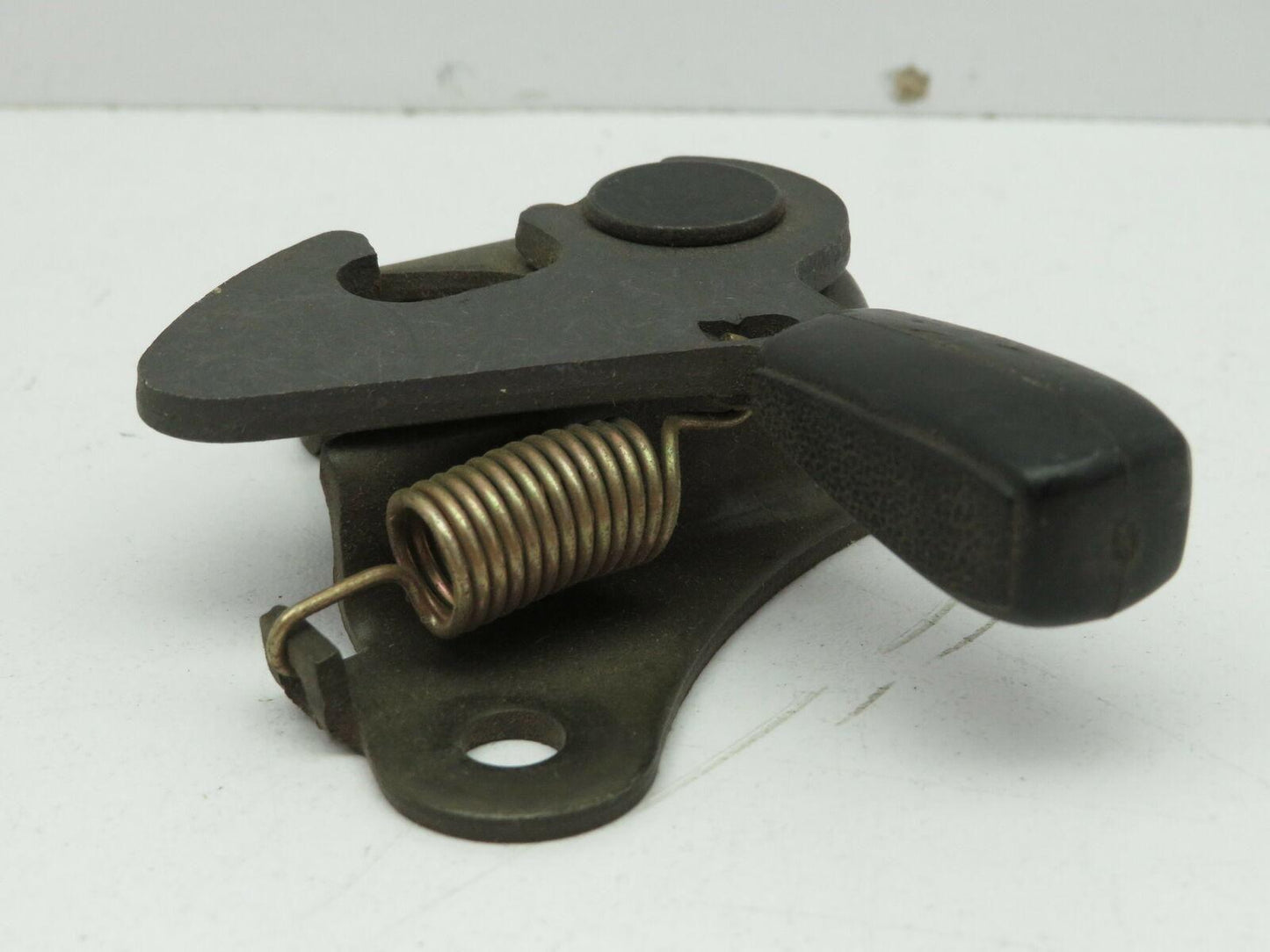 Nissan 65821L5000 Latch Lock Assy Kit Lot of 2