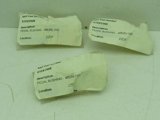 Nissan 46525L1101 Pedal Bushing OEM Forklift Part Lot of 3