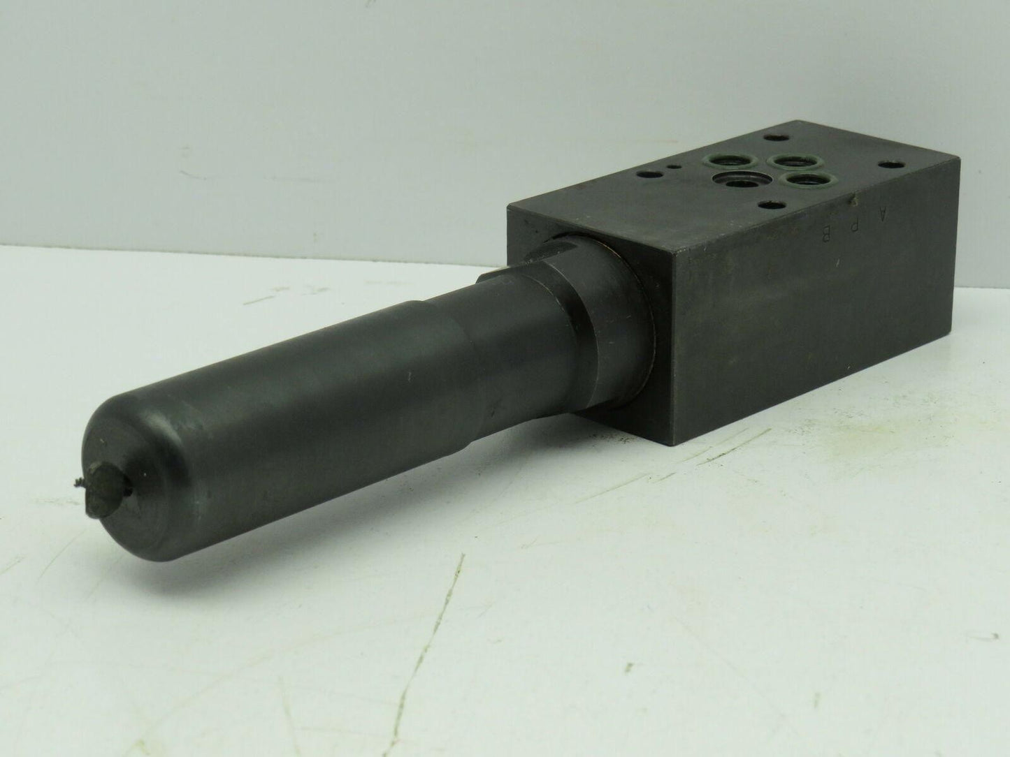 Moog Hydrolux HPN-733203 Hydraulic Valve ZDBVP06BT8GA/EP210BAR