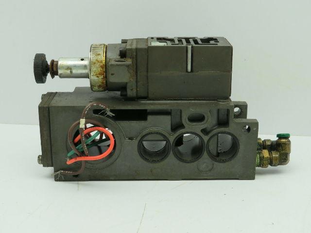Numatics 152RS100J Valve Pressure Regulator Manifold Block Base Assembly