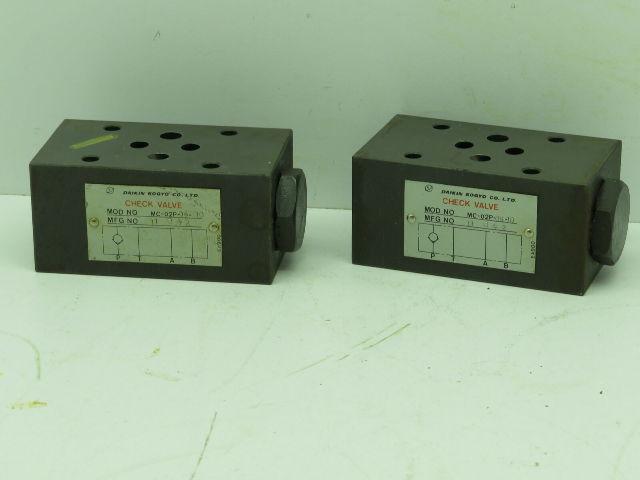 Daikin Kogyo MC-02P-05-10 Hydraulic Check Valve Lot of 2