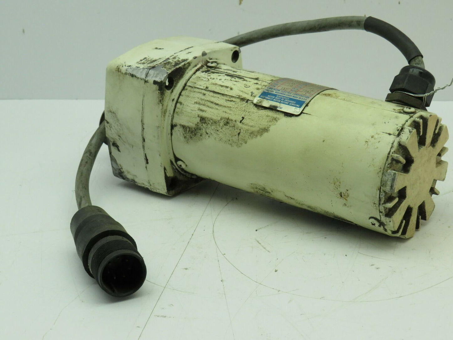 Leeson CM31T17NZ5D A.C. Gearmotor 220V .54A 1/15HP 3PH 31 Frame 142 RPM