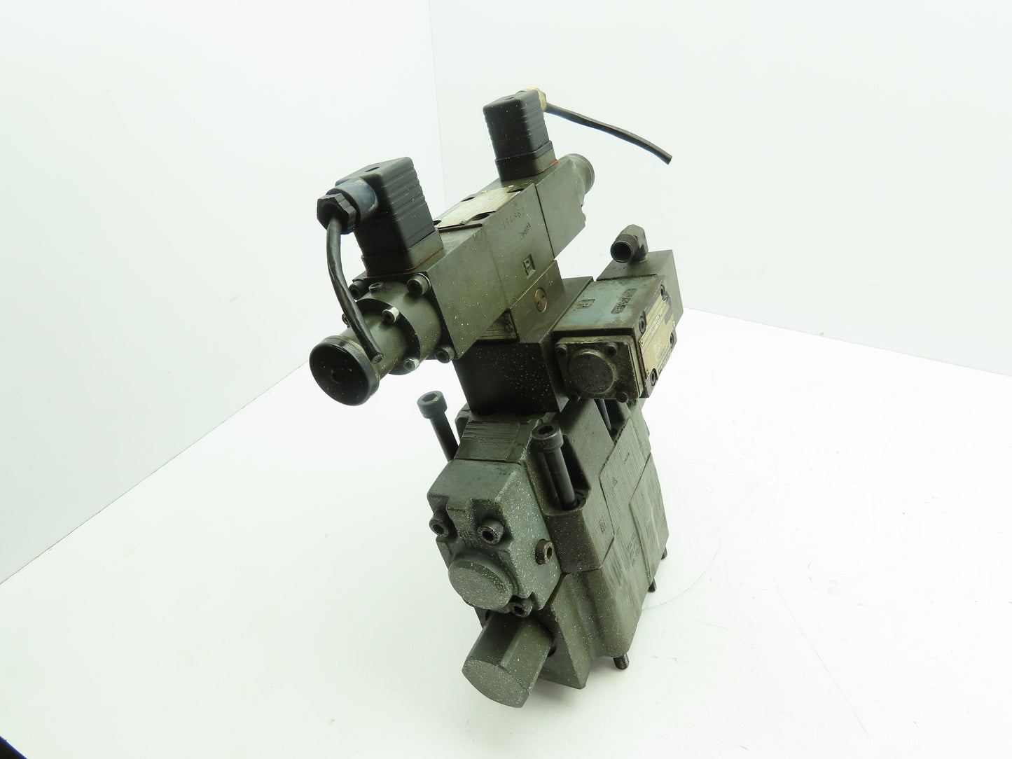 Rexroth Hydraulic 4WRZ16W1-150-51 Proportional Directional Solenoid Valve 3DREP6