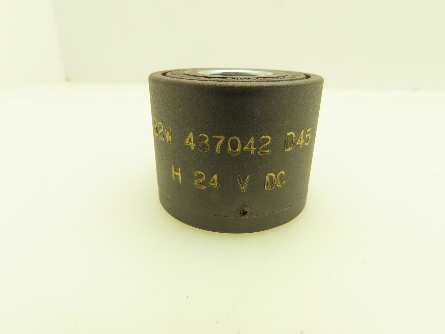 Sperry Vickers Lucifer Skinner 487042 Valve Solenoid Coil 24VDC 22W 1/2" ID