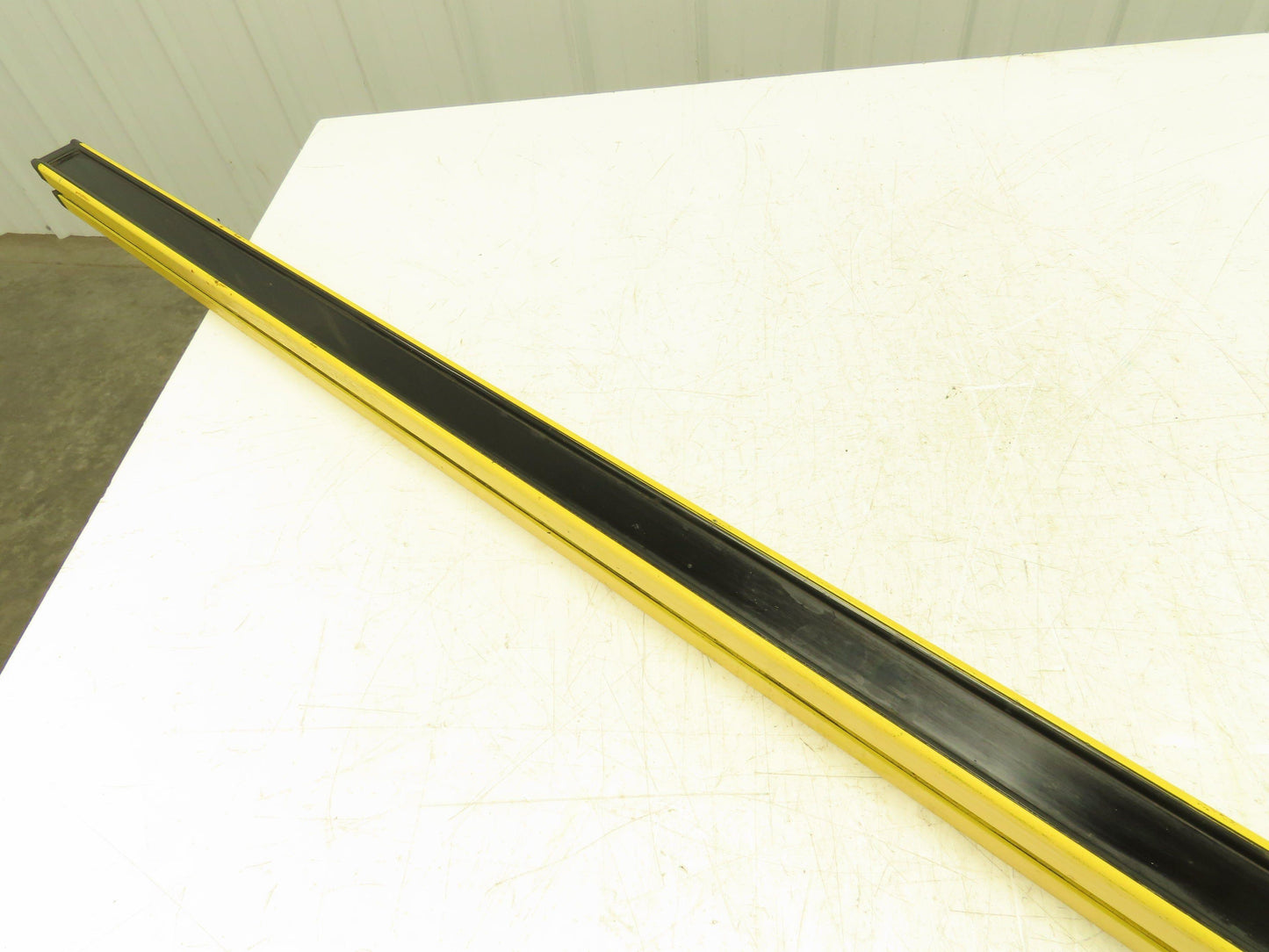 Sick FGSE1800-211 Safety Light Curtain Receiver 1800mm 24V