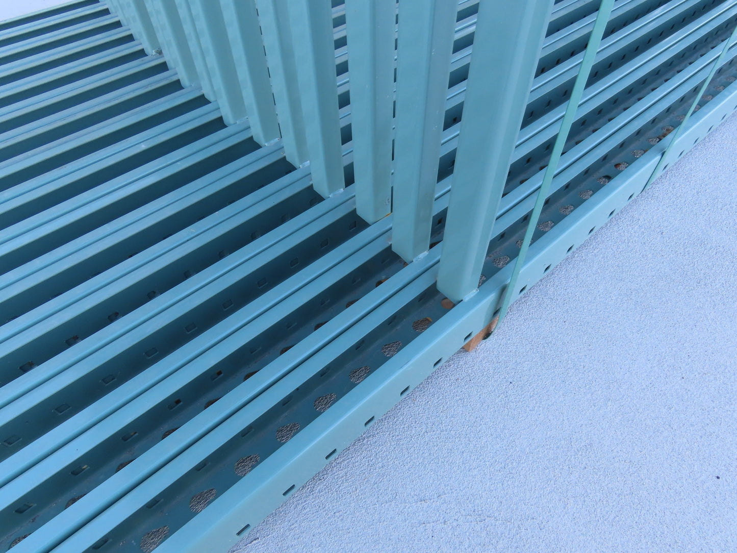 Teardrop Pallet Racking Upright Leg 12' x 4' 23,900 LB 144" x 48" 3"x3" Column