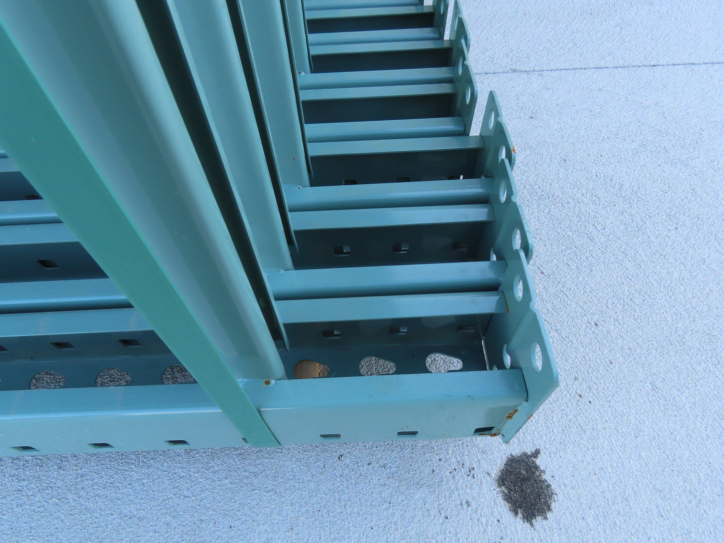 Teardrop Pallet Racking Upright Leg 12' x 4' 23,900 LB 144" x 48" 3"x3" Column