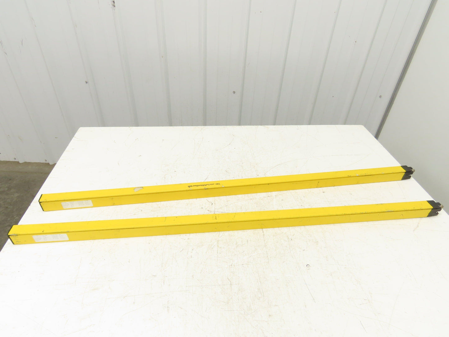 AB Guardshield Light Curtain 960mm Transmitter Receiver Set 445L-T4S0960YD