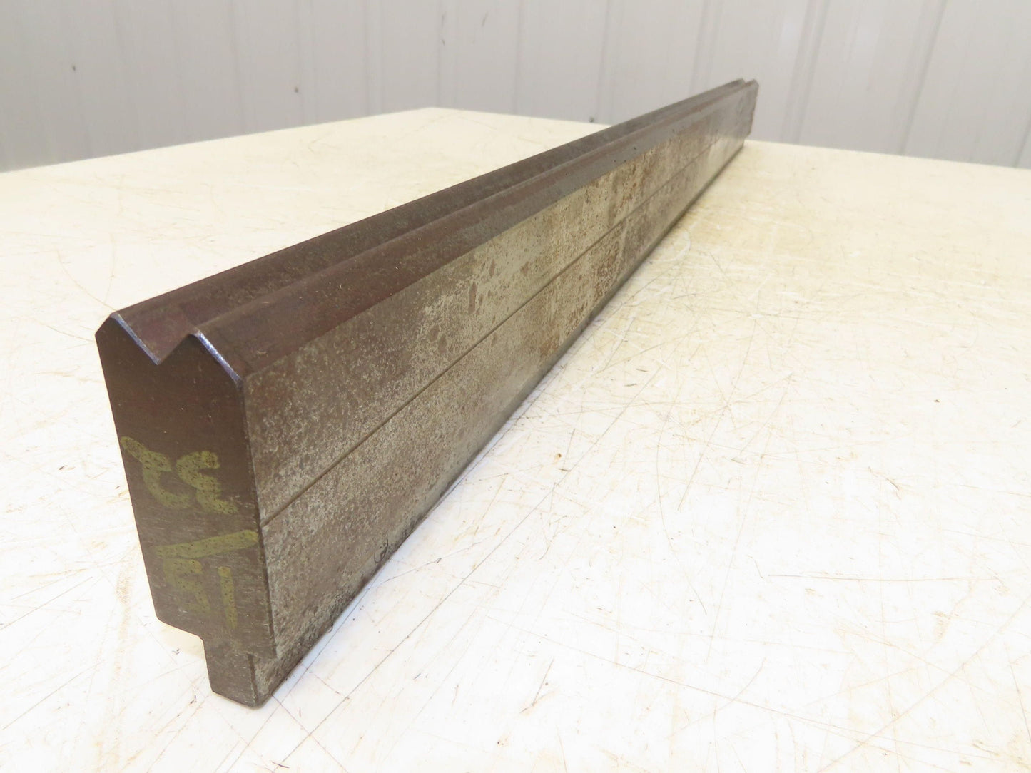 Press Brake Punch Die 40-7/8" Long 90° Offset Z Bend 9/16" W 5/16" D